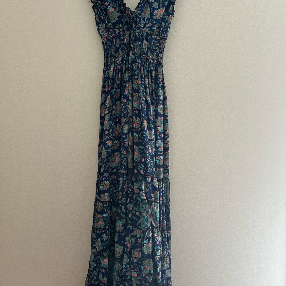 Chic Floral Maxi Dress in Navy and Teal